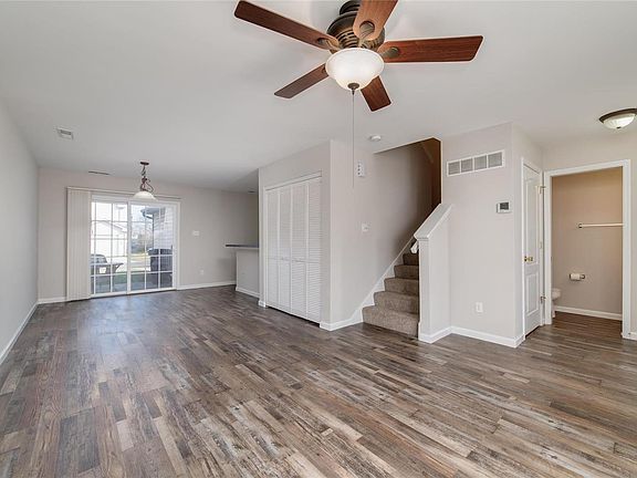 5th image of 1010 Carpathian Dr