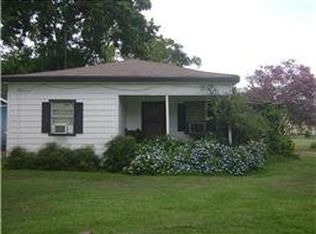 12925 Edgehill Dr, Houston, TX 77049