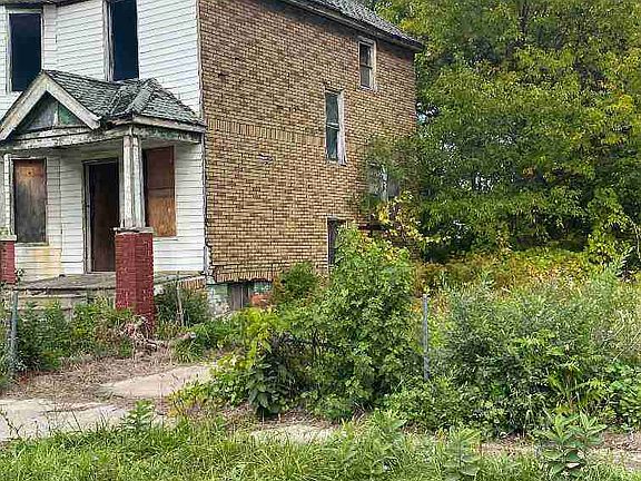 5750 Townsend