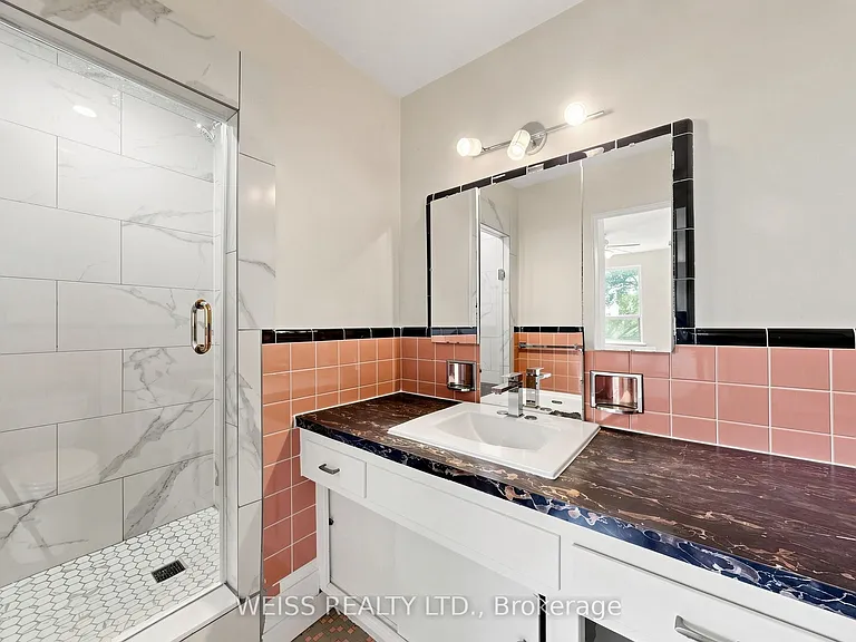 17 Fraserwood Ave #4 — Photo 21
