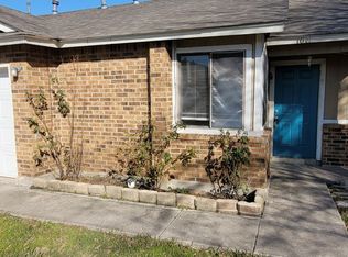 1011 Hyridge St, Round Rock, TX 78664