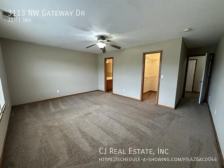 3113 NW Gateway Dr — Photo 9