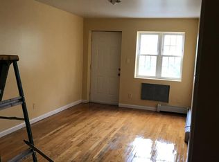 5928 Xenia St, Corona, NY 11368