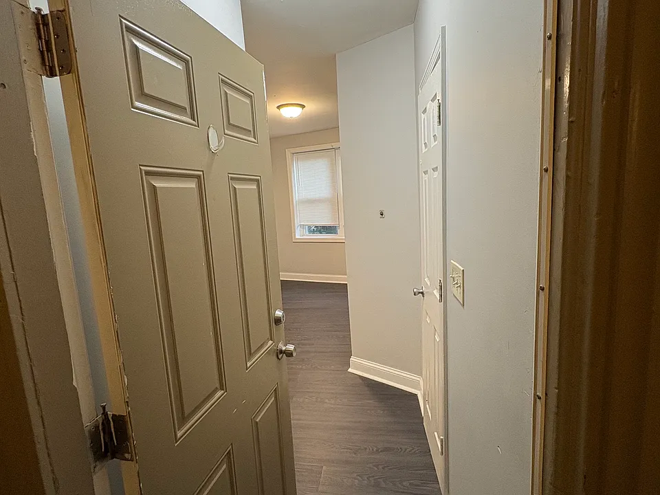 22 Warren St #7