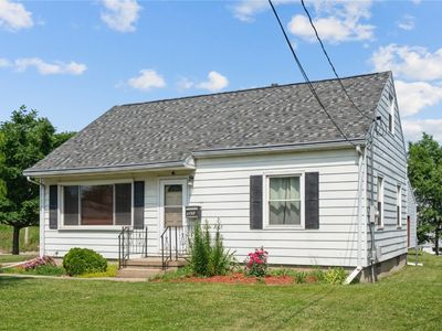 2901 J St SW, Cedar Rapids, IA, 52404