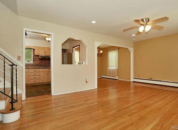 3rd image of 329 Alpine Dr