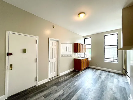 Rented by Highline Residential | media 2