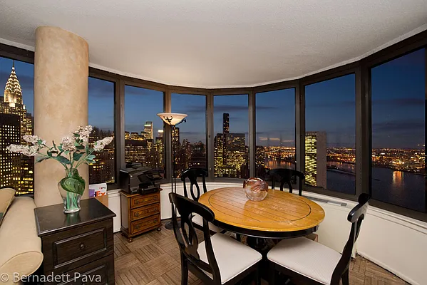 Sold by Owner | media 9