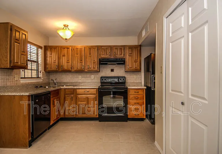 2984 Harbinger Ln — Photo 10