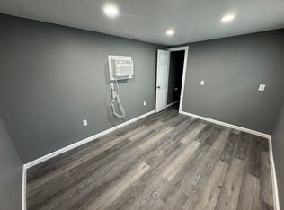 542 E Locust St #4, Lodi, CA