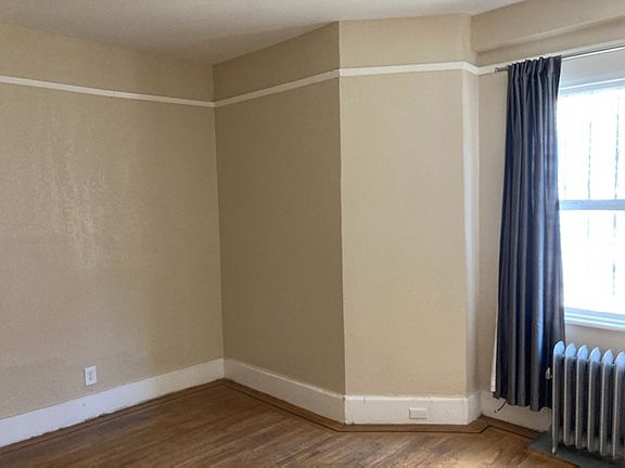 5th image of 620 Eddy St APT 4