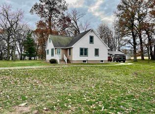 1804 Maple Way, Coggon, IA 52218