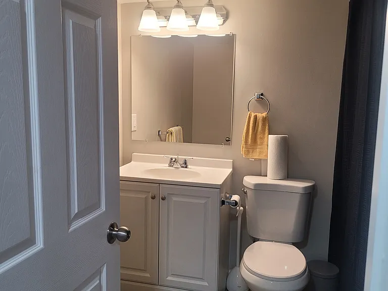 16309 Holly Hill Dr — Photo 8