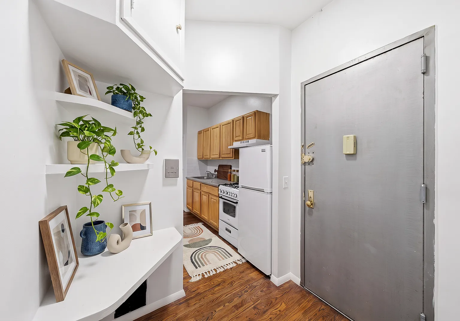 728 West 181st Street — Photo 2