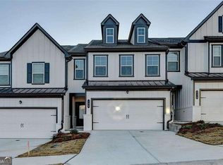 136 Star Ct, Pendergrass, GA 30567