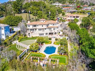 10472 Villa Del Cerro, Santa Ana, CA 92705
