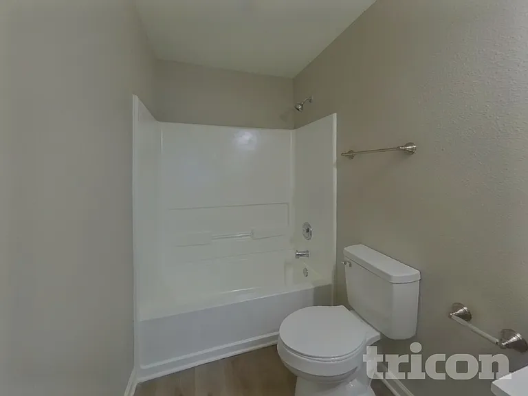 1829 Oakdale Green Dr — Photo 20