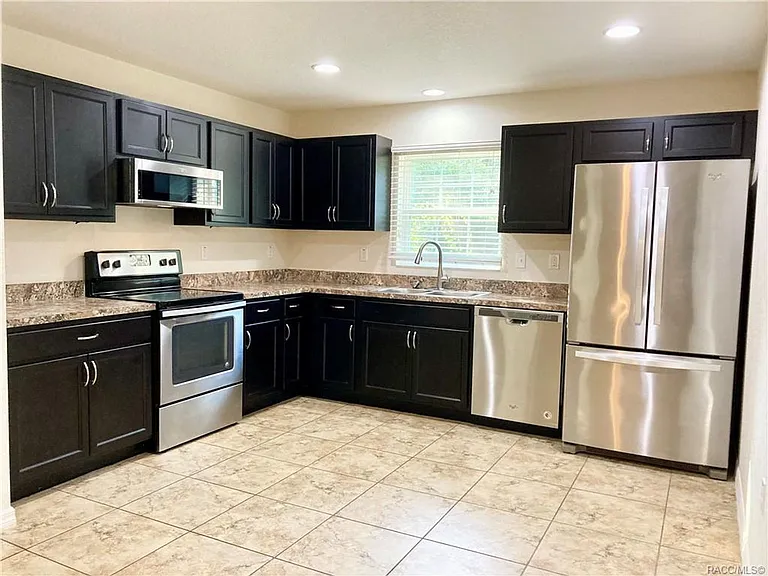 12297 W Marjoram Pl — Photo 4