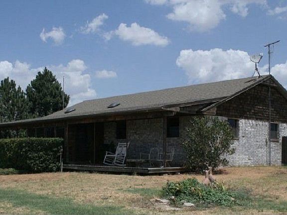 3rd image of 187 Hillcrest Dr