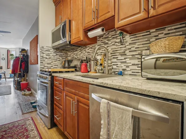 3027 Kennedy Boulevard image 1 of 13