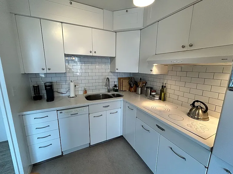 5757 N Sheridan Rd #7D — Photo 9