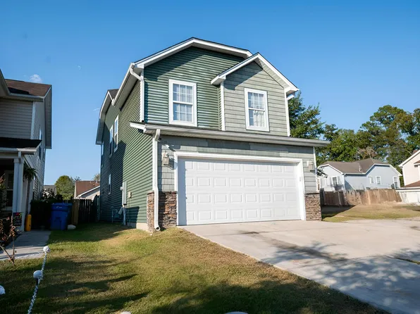 4950 Bishop Green Ln, North Charleston, SC 29420