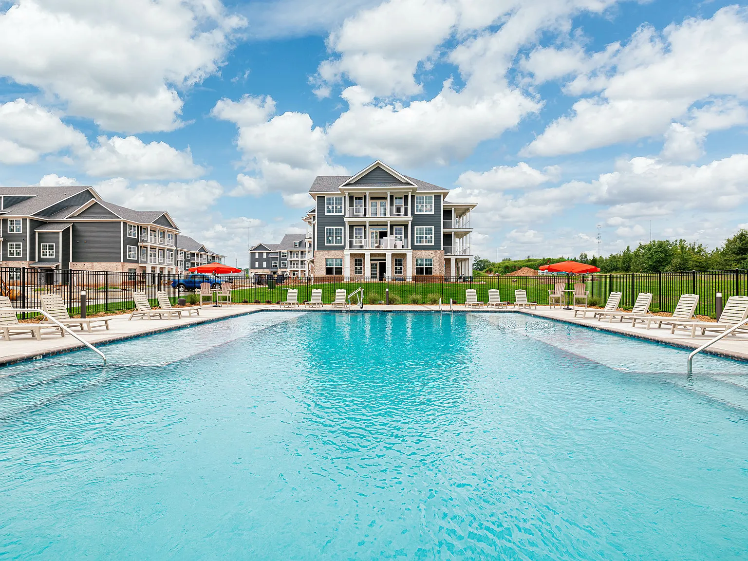 Shadow Creek West New Apartments — Photo 4