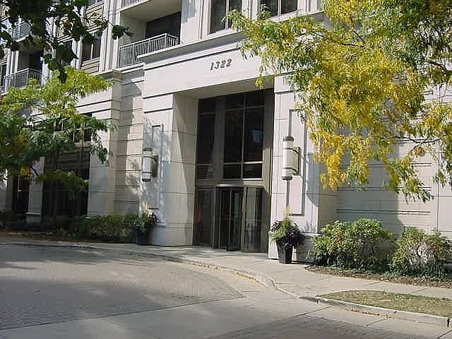 1st image of 1322 S Prairie Ave Unit 406
