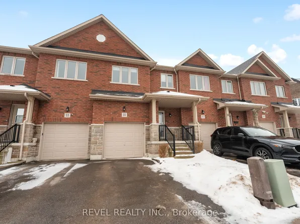 35 Sunset Way, Thorold, ON L2V 0C7