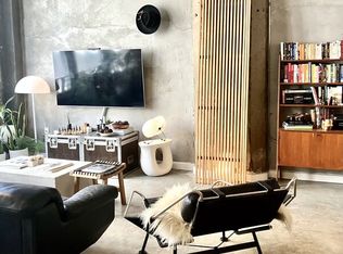 711 S Olive St APT 406, Los Angeles, CA 90014