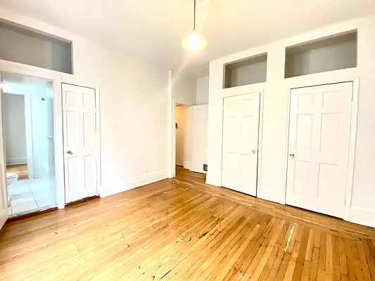 Rented by Bohemia Realty Group | media 5