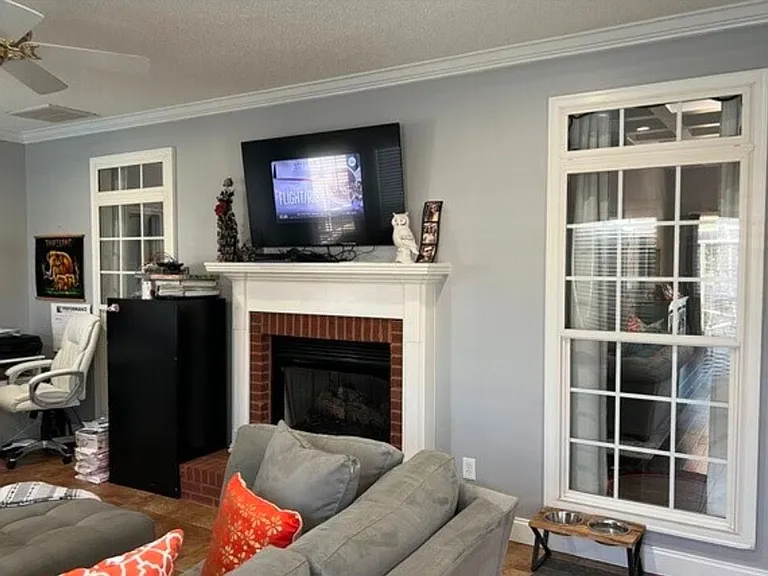 106 Prestige Dr — Photo 15