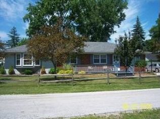 1765 Ambleside Rd, Oregon, OH 43616