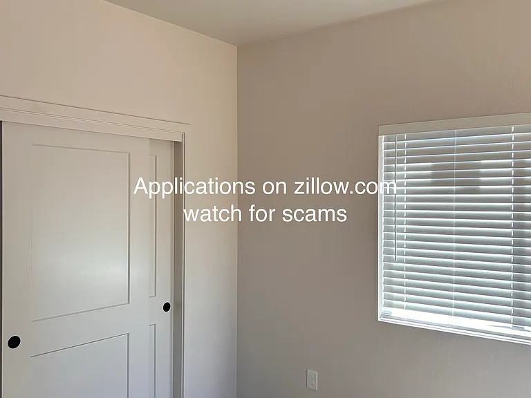 524 Auburn St — Photo 5