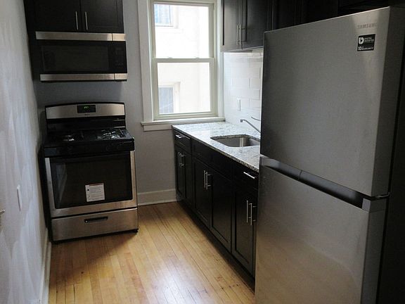 4th image of 115 S Main St #1