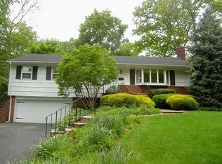 64 Forest Ave, Verona, NJ 07044