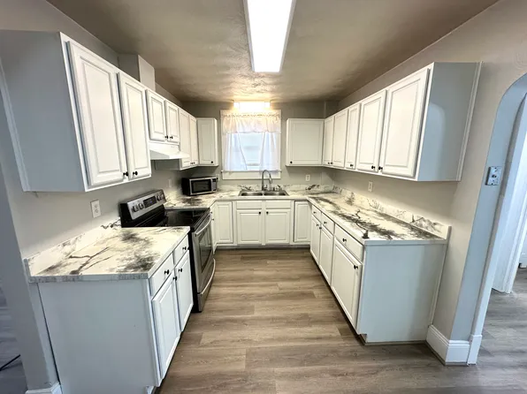 124 Afton Pkwy, Portsmouth, VA 23702