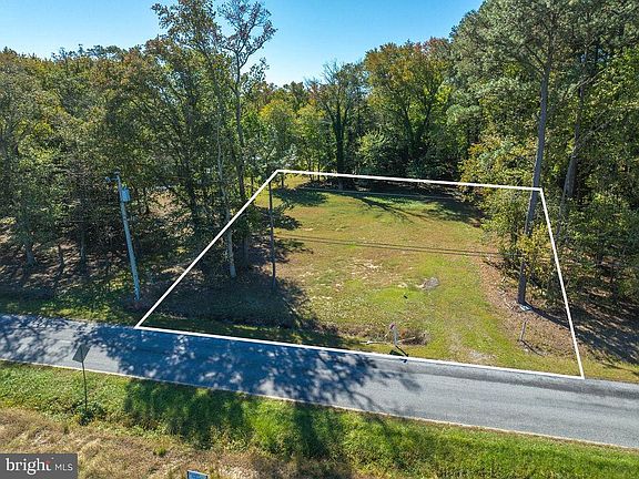 2nd image of 32130 Lynch Rd