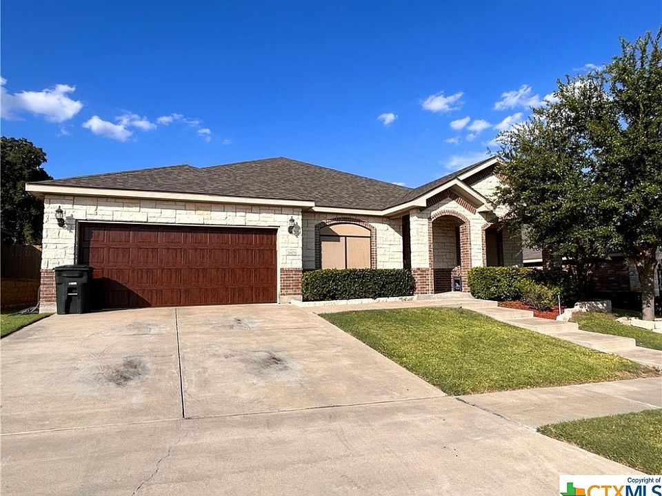 1st image of 2605 Traditions Dr