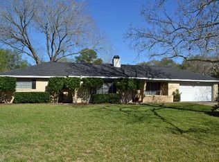 404 Perth St, Victoria, TX 77904