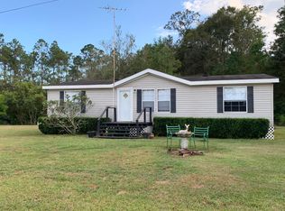 8521 Division Dr, Moss Point, MS 39562