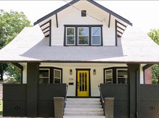 3320 Crescent Dr, Des Moines, IA 50312