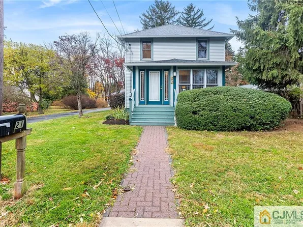 21 Prospect Ave, Plainsboro, NJ 08536