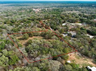 233 The Forest Rd, Dale, TX 78616