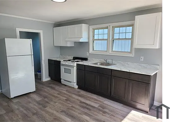 31 Bassick Ave #2 — Photo 12