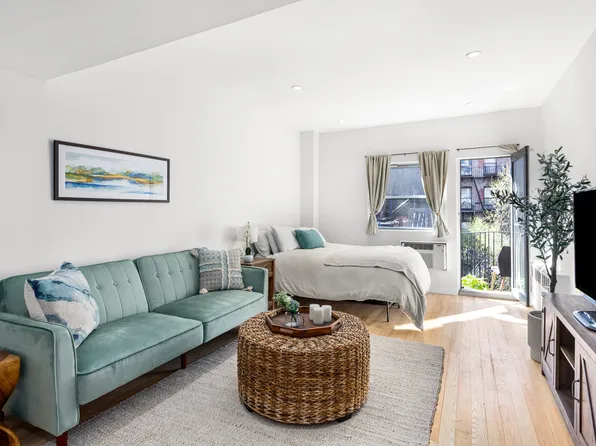 211 Thompson Street image 1 of 10