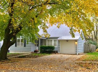 1006 High Ave E, Oskaloosa, IA 52577