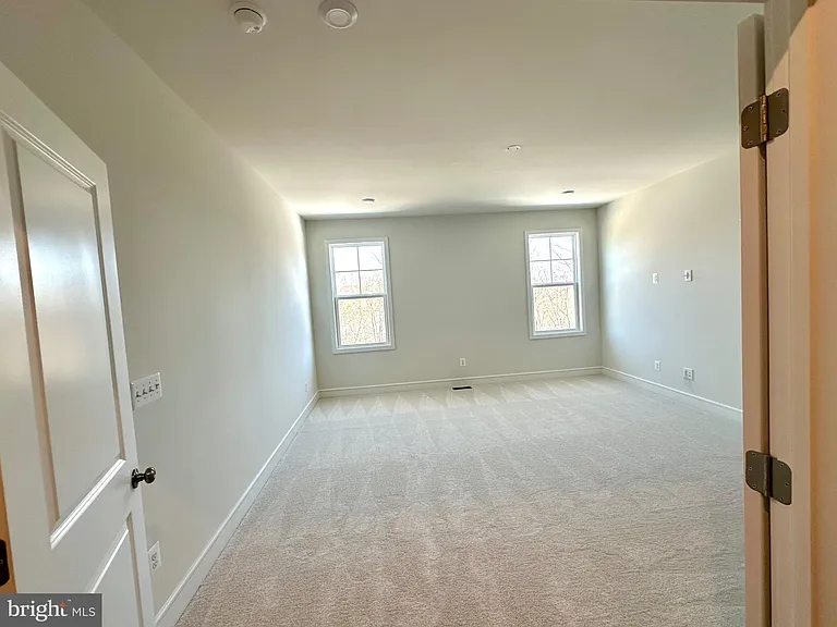 131 Leather Flower Dr — Photo 11
