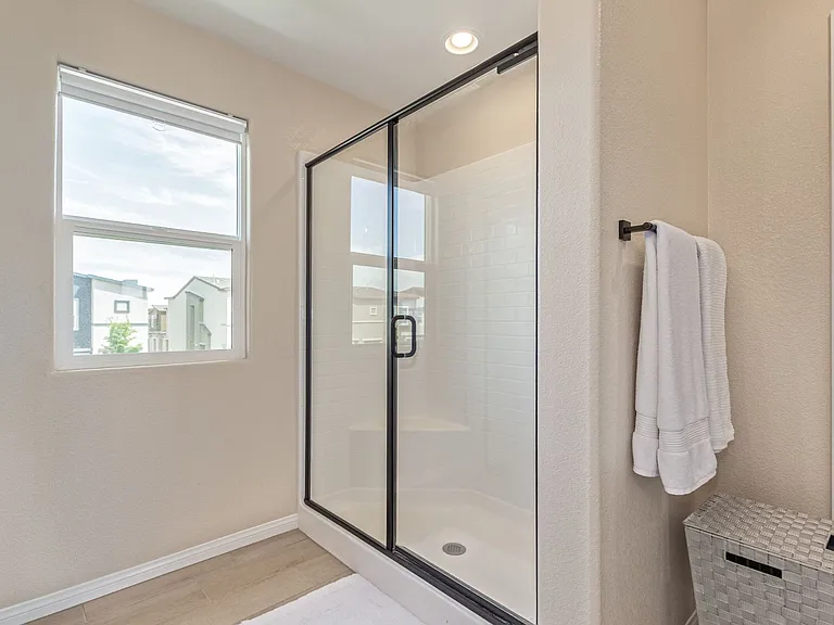 10212 Starlit Canyon Ct — Photo 18