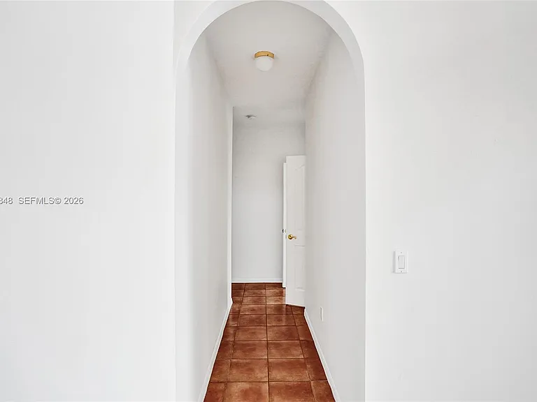 10800 Haydn Dr — Photo 7